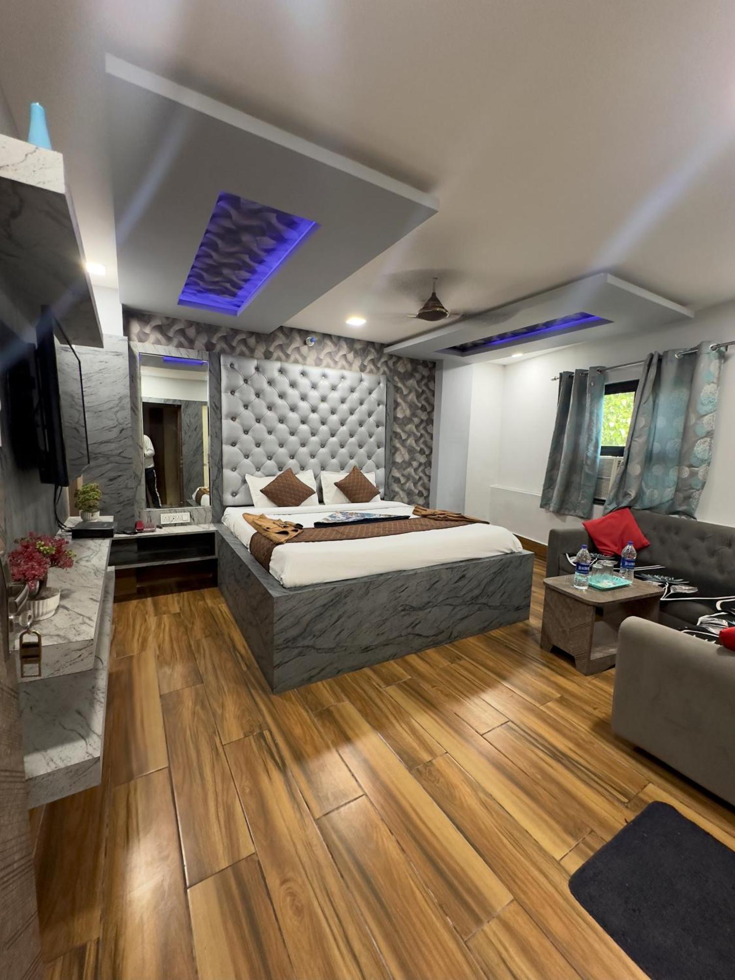 Hotel City Gold 阿杰梅尔 外观 照片