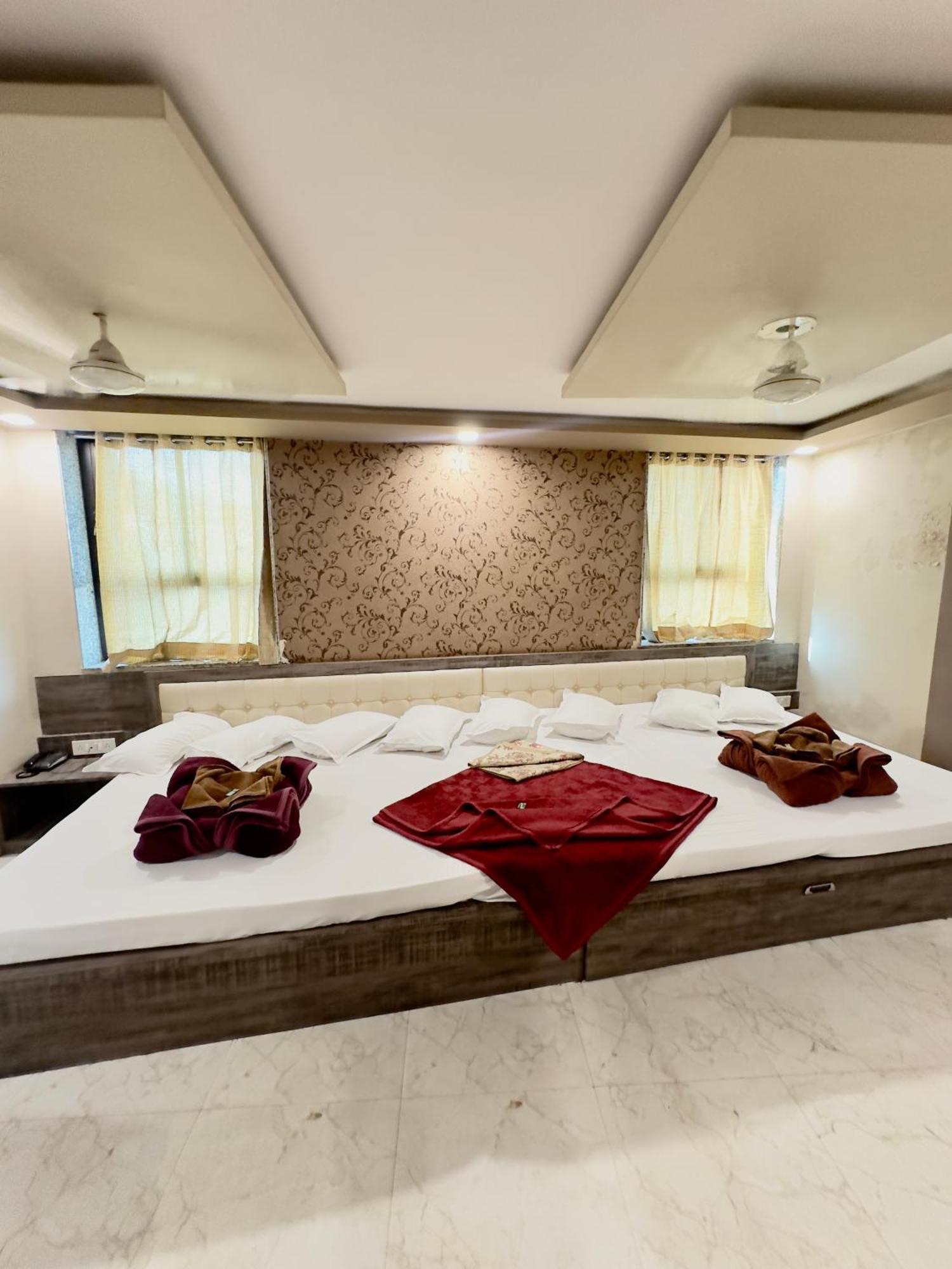 Hotel City Gold 阿杰梅尔 外观 照片